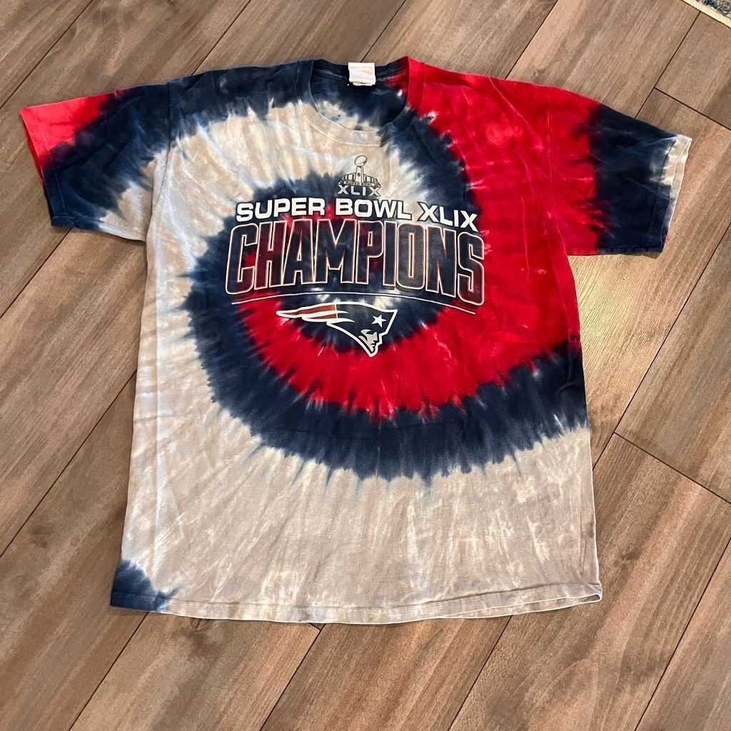 NFL Lot of 2 NFL New England Patriots Tie Dye Graphic Tshirts Me Size US XL / EU 56 / 4 - 2 Thumbnail