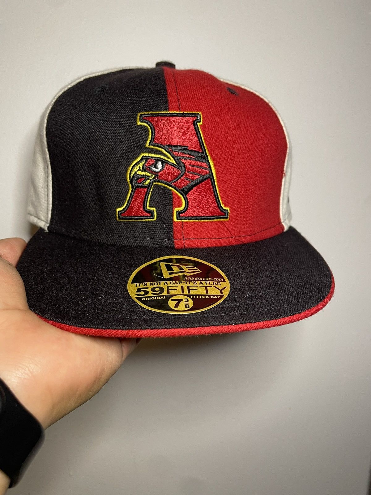 New Era Sz. 7 1/4 Vintage NBA Atlanta Hawks Fitted Size ONE SIZE - 2 Thumbnail