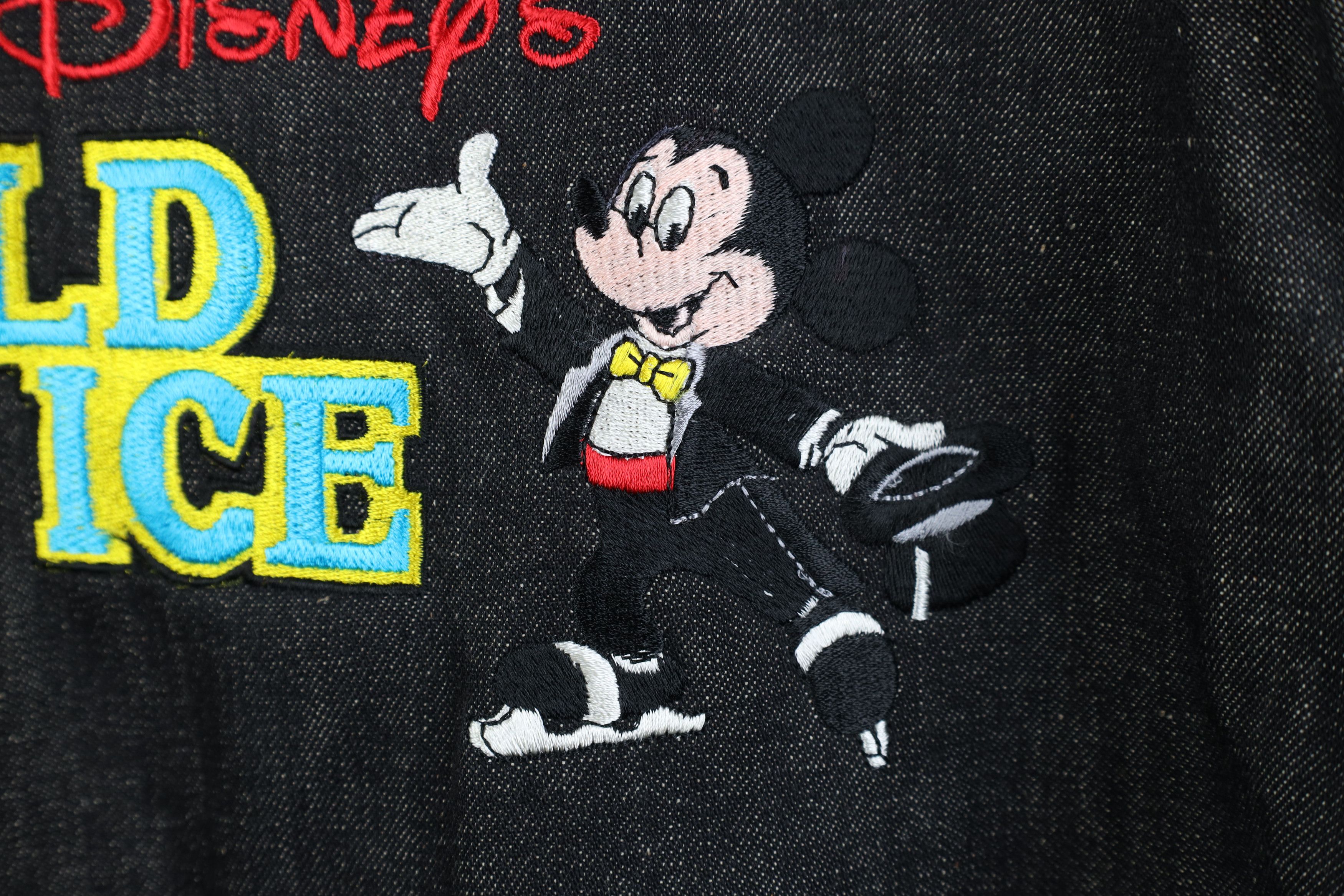 Vintage Vintage 90s Walt Disney World On Ice Chambray Bomber Jacket Size US L / EU 52-54 / 3 - 14 Thumbnail