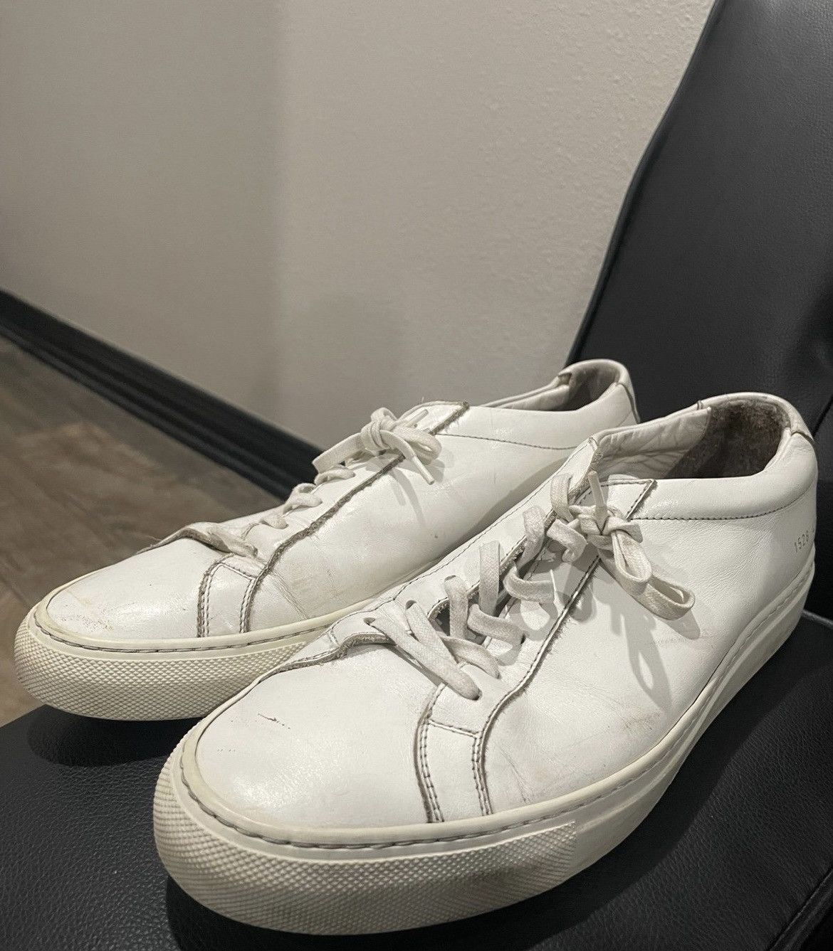 Common Projects Men’s Achilles Leather Low Top Sneaker Size US 8 / EU 41 - 2 Thumbnail