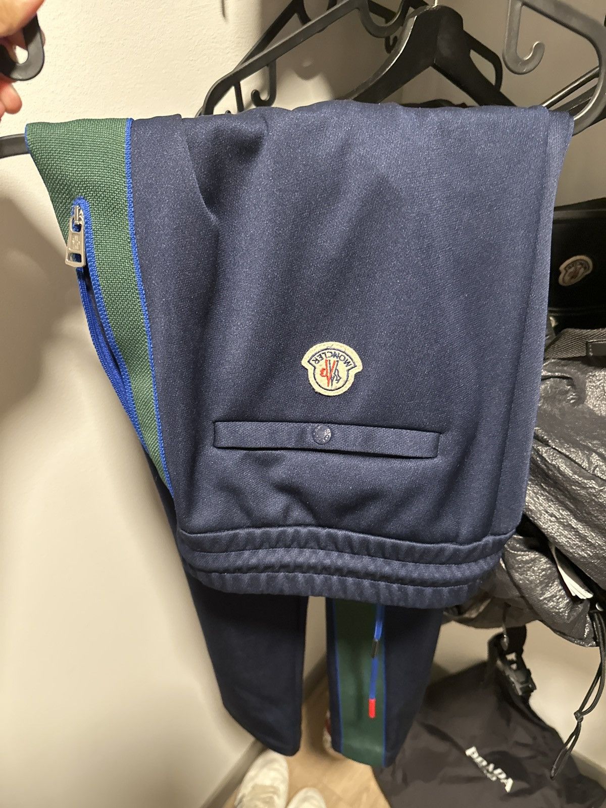 Moncler Moncler track pants Size US 31 - 10 Thumbnail