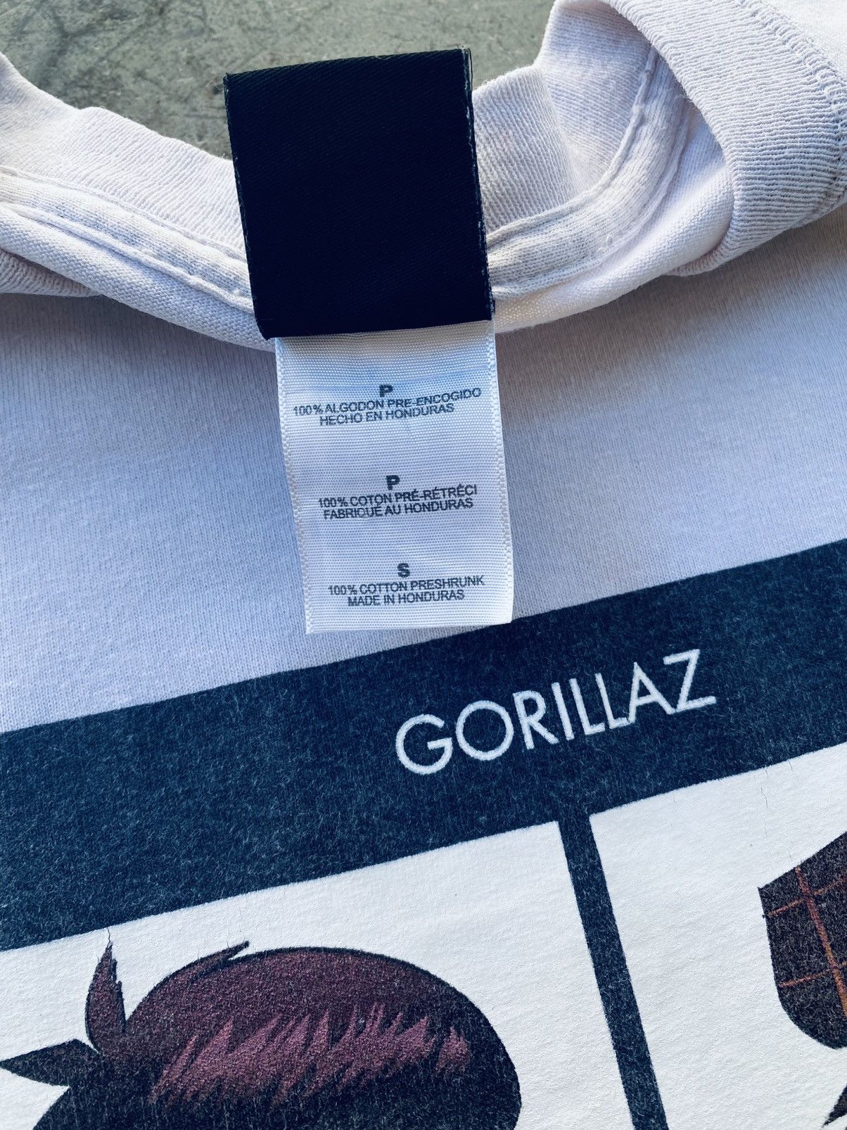 Band Tees Vintage Gorillaz Demon Days Band Tees Size US S / EU 44-46 / 1 - 5 Thumbnail