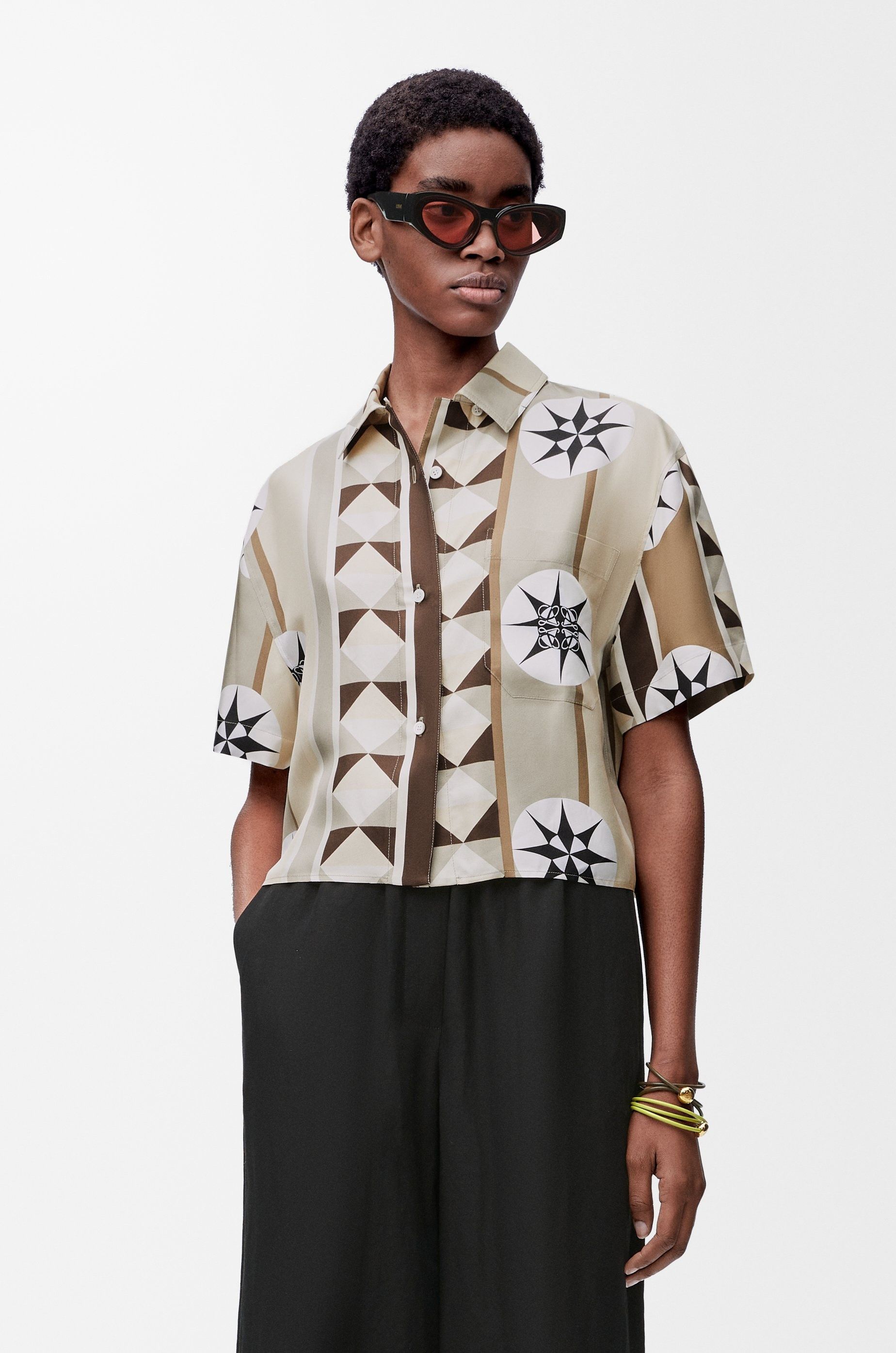 Loewe o1in1g0426 Short Sleeve Shirt in Silk in Multicolor Size XL / US 12-14 / IT 48-50 - 3 Thumbnail