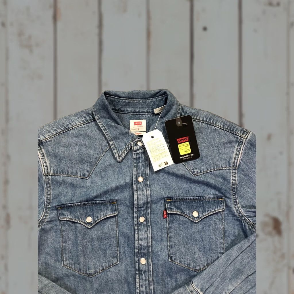 Levi's Levi's Shirt Mens S Blue Denim Western Snap Front Long Sleeve Standard Fit Size US S / EU 44-46 / 1 - 1 Thumbnail
