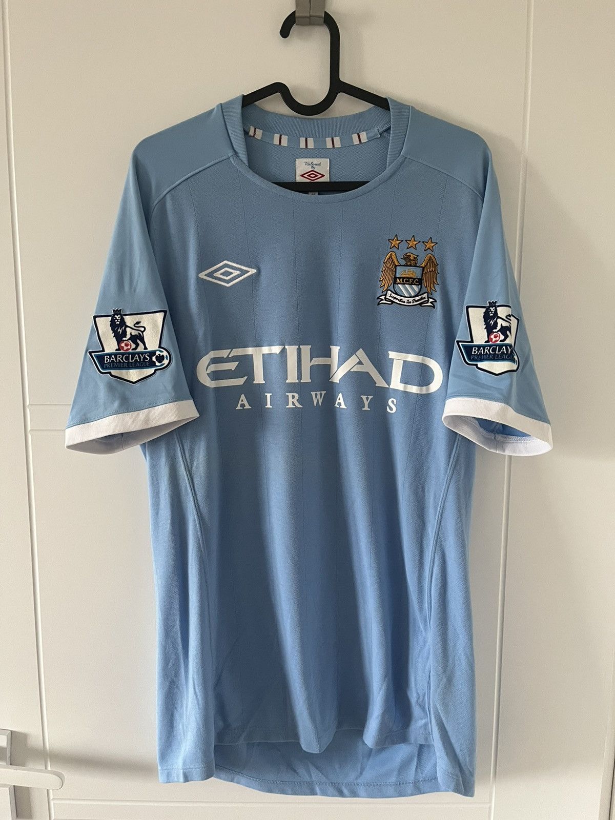 Manchester City umbro 2010/2011 domowa Boateng z autografem — zdjęcie 5