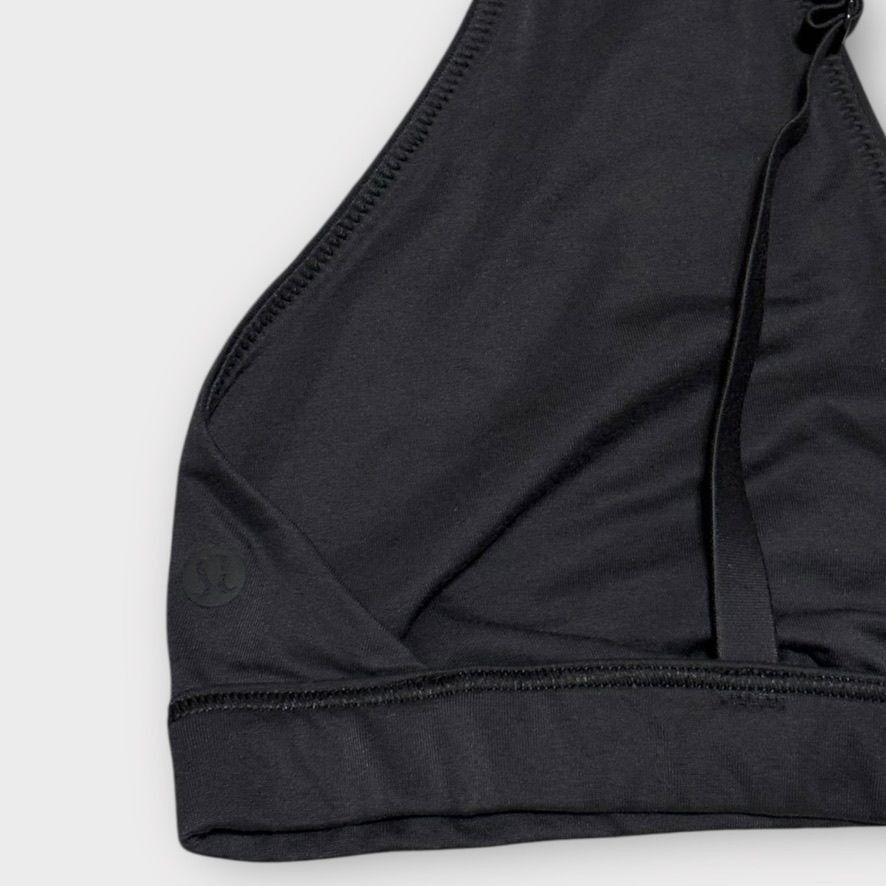 Lululemon Lululemon Wundermost Nulu Triangle Bralette 2 A–D Black EUC Size ONE SIZE - 4 Thumbnail