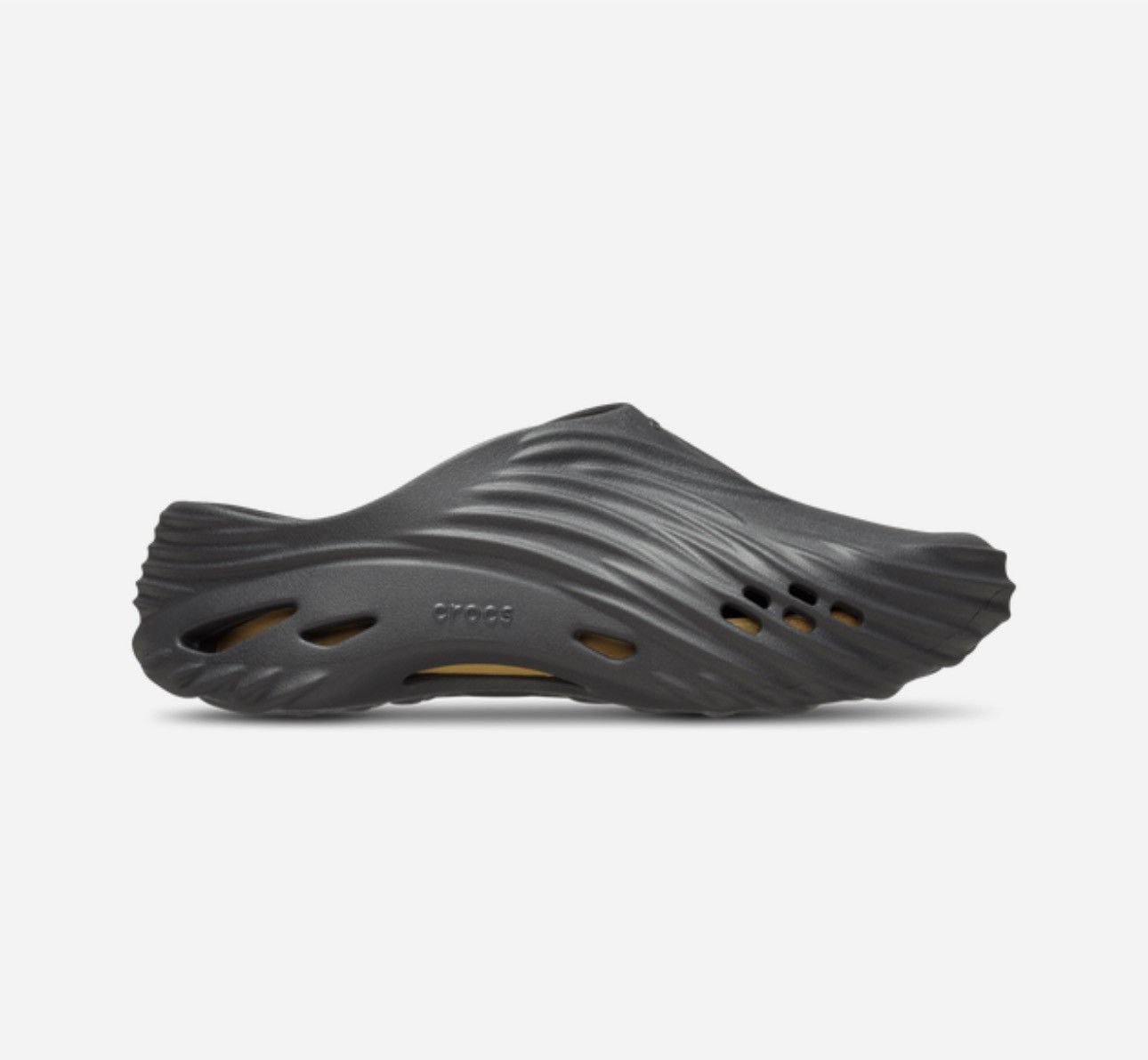 Crocs Size 11 - Crocs Echo Wave Black Sand Size US 11 / EU 44 - 1 Thumbnail