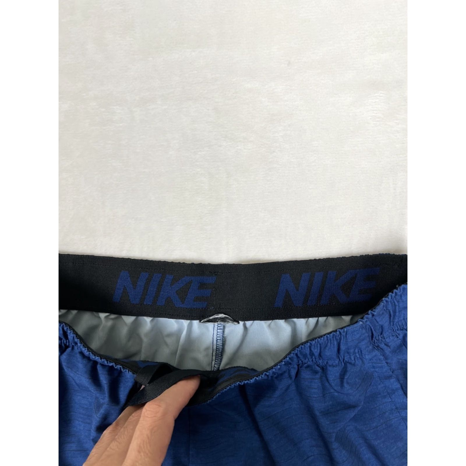 Nike VINTAGE Nike Athletic Shorts Men Large Black 90s Sports Activewear Gym Running Cross Training Size US 31 - 3 Thumbnail