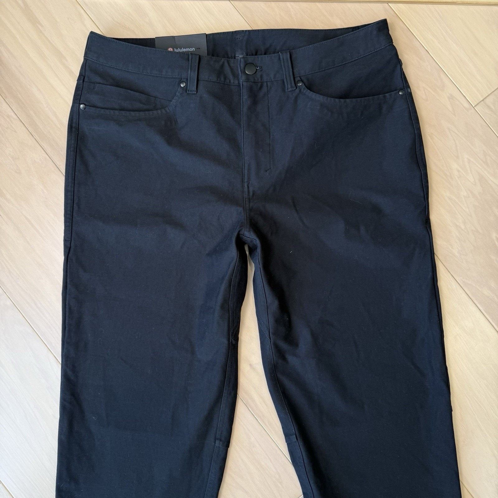 Lululemon Lululemon ABC Crop Pants 34 Black Athleisure Relaxed Size US 34 / EU 50 - 3 Thumbnail