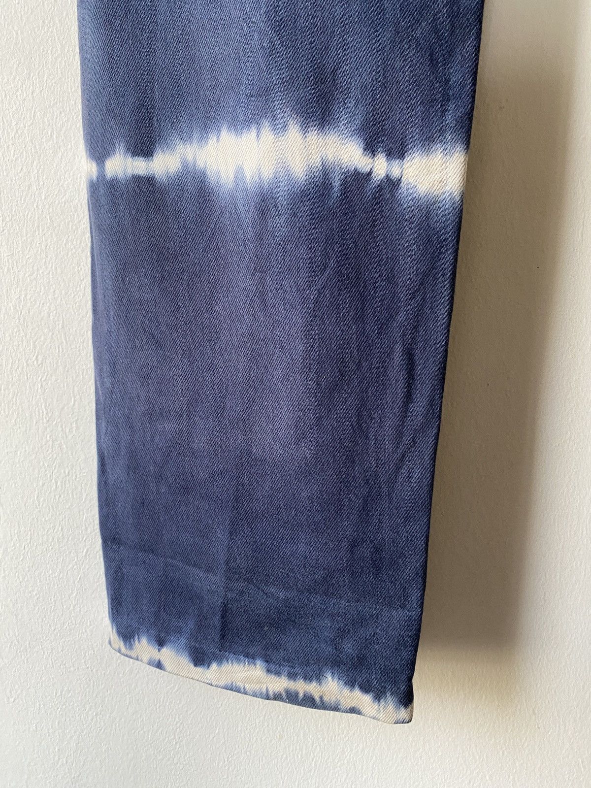 Levi's × Levi's Vintage Clothing × Vintage Vintage 90s Levi’s 501 Blue White Tye Dye Distressed Denim Size US 34 / EU 50 - 8 Thumbnail