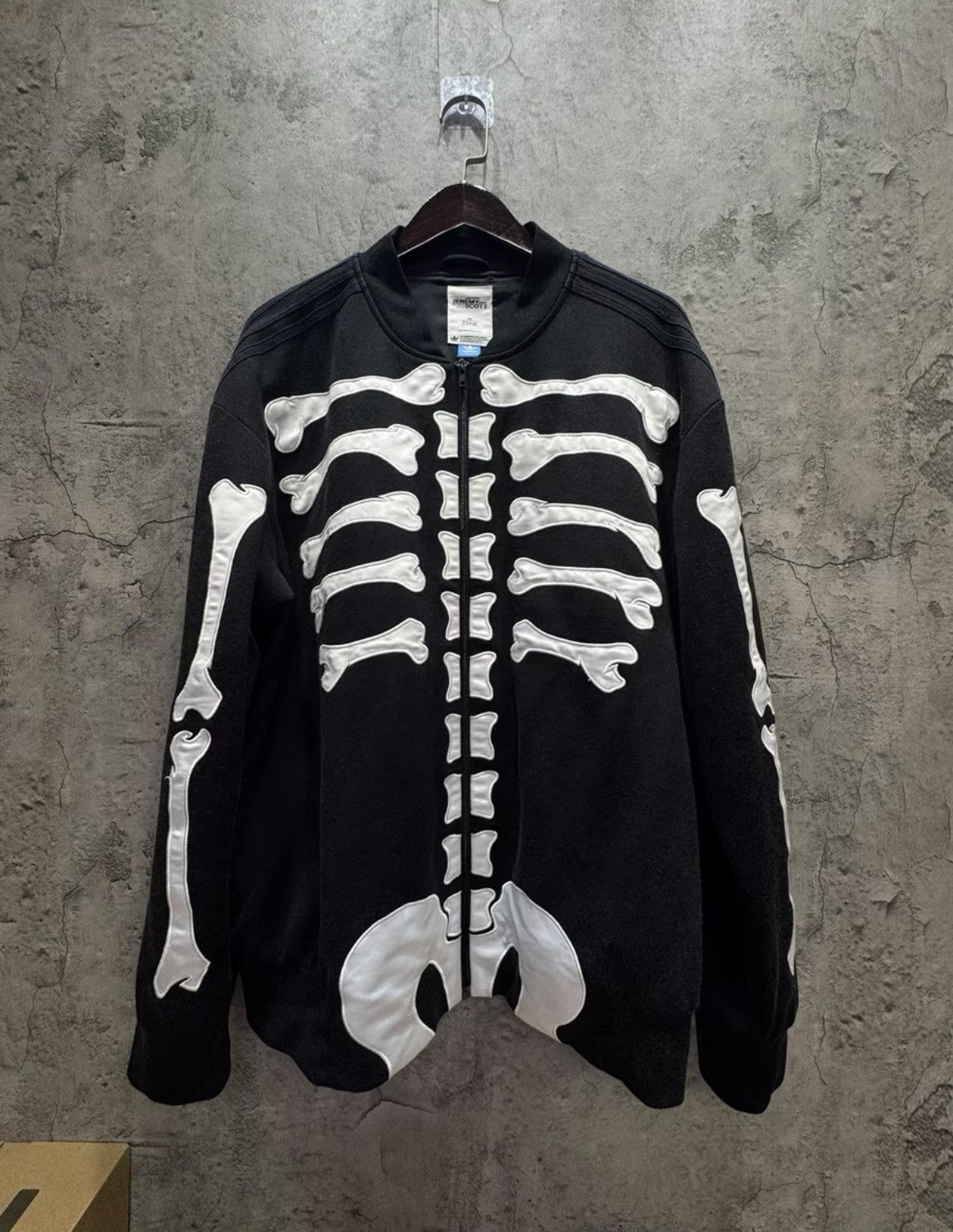 Adidas × Jeremy Scott Jeremy Scott & Adidas Original TV mens