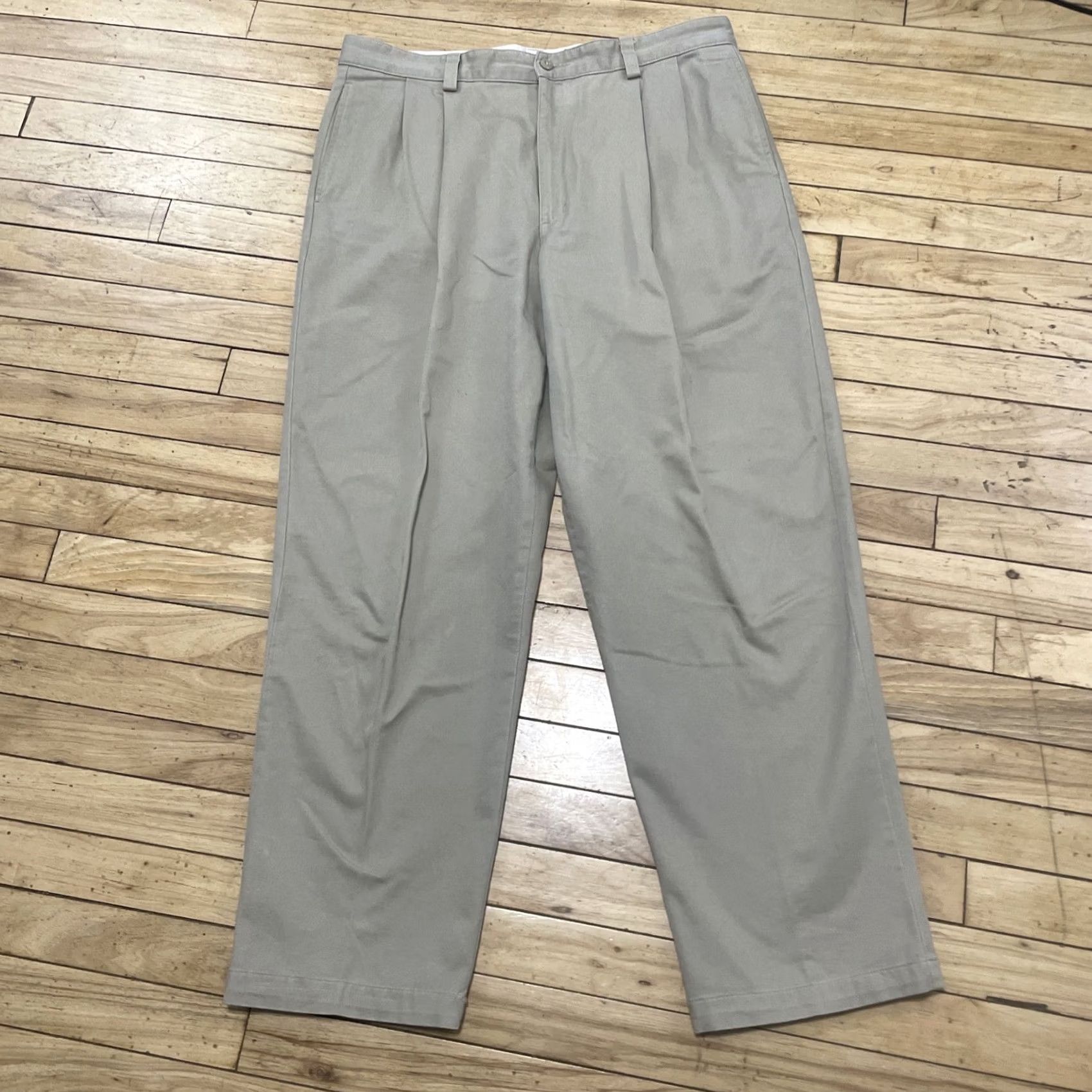 Eddie Bauer VINTAGE Eddie Bauer Pleated Pants Men 36x30 Khaki Relaxed 90s y2k Streetwear Size US 36 / EU 52 - 2 Thumbnail