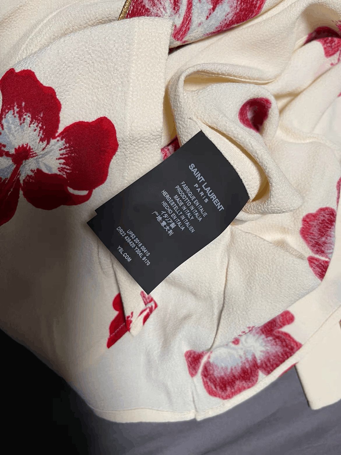 Saint Laurent Paris Saint Laurent Paris 16AW Flower Print Western Shirt Size US M / EU 48-50 / 2 - 4 Thumbnail