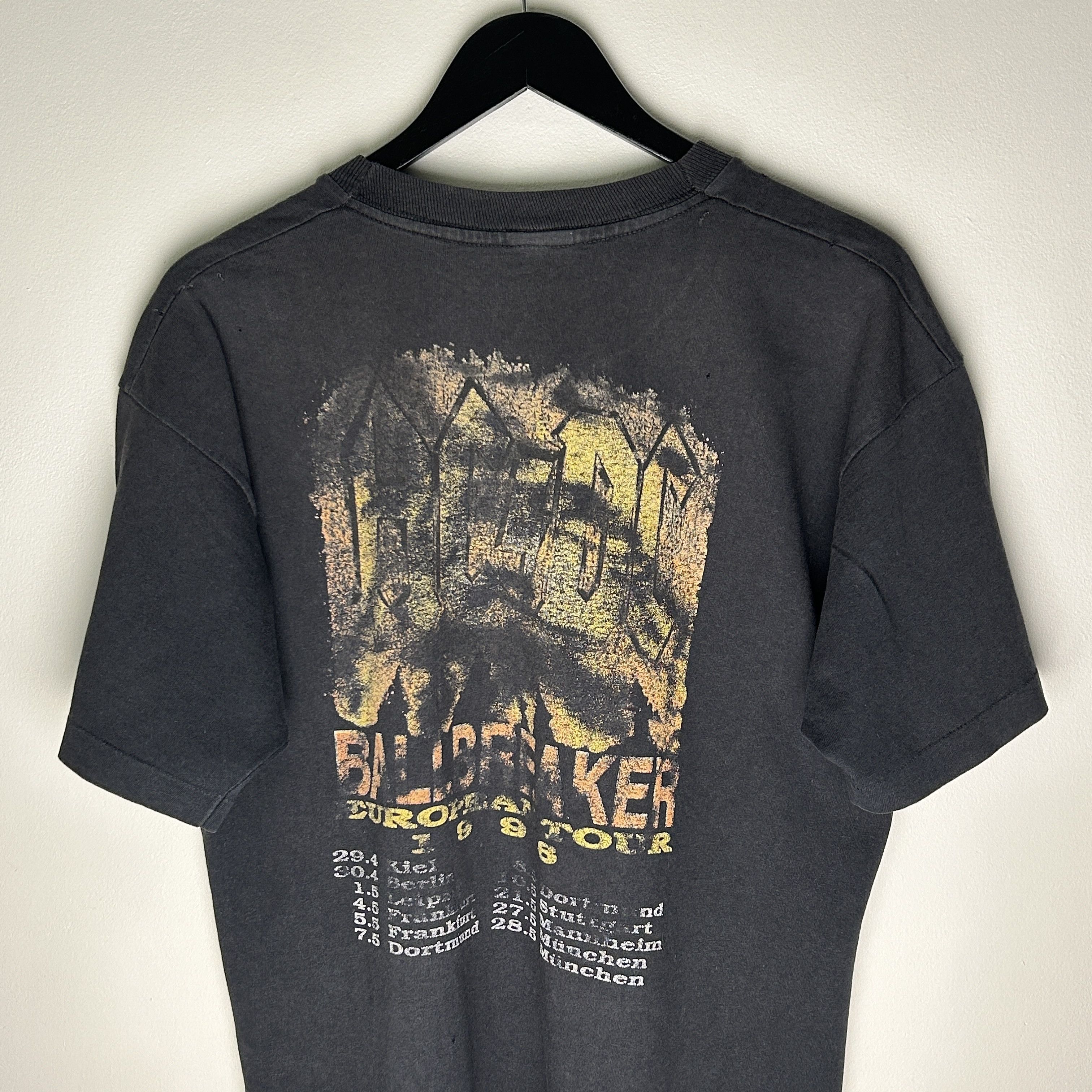Band Tees Vintage AC/DC Ballbreaker Tour 1996 Band T-shirt Size US XL / EU 56 / 4 - 4 Thumbnail