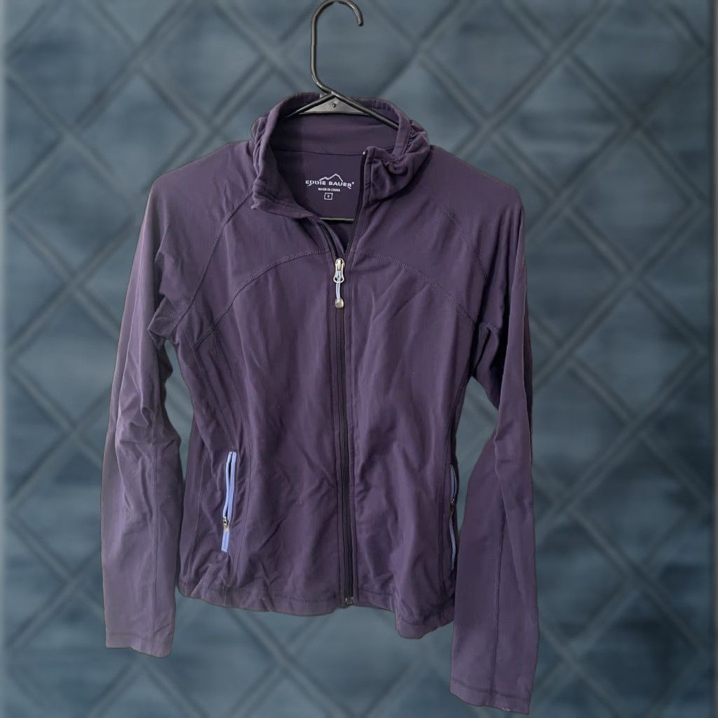 Eddie Bauer Eddie Bauer Jacket Womens Small Long Sleeve Full Zip Pockets Outdoor Purple Size S / US 4 / IT 40 - 1 Thumbnail