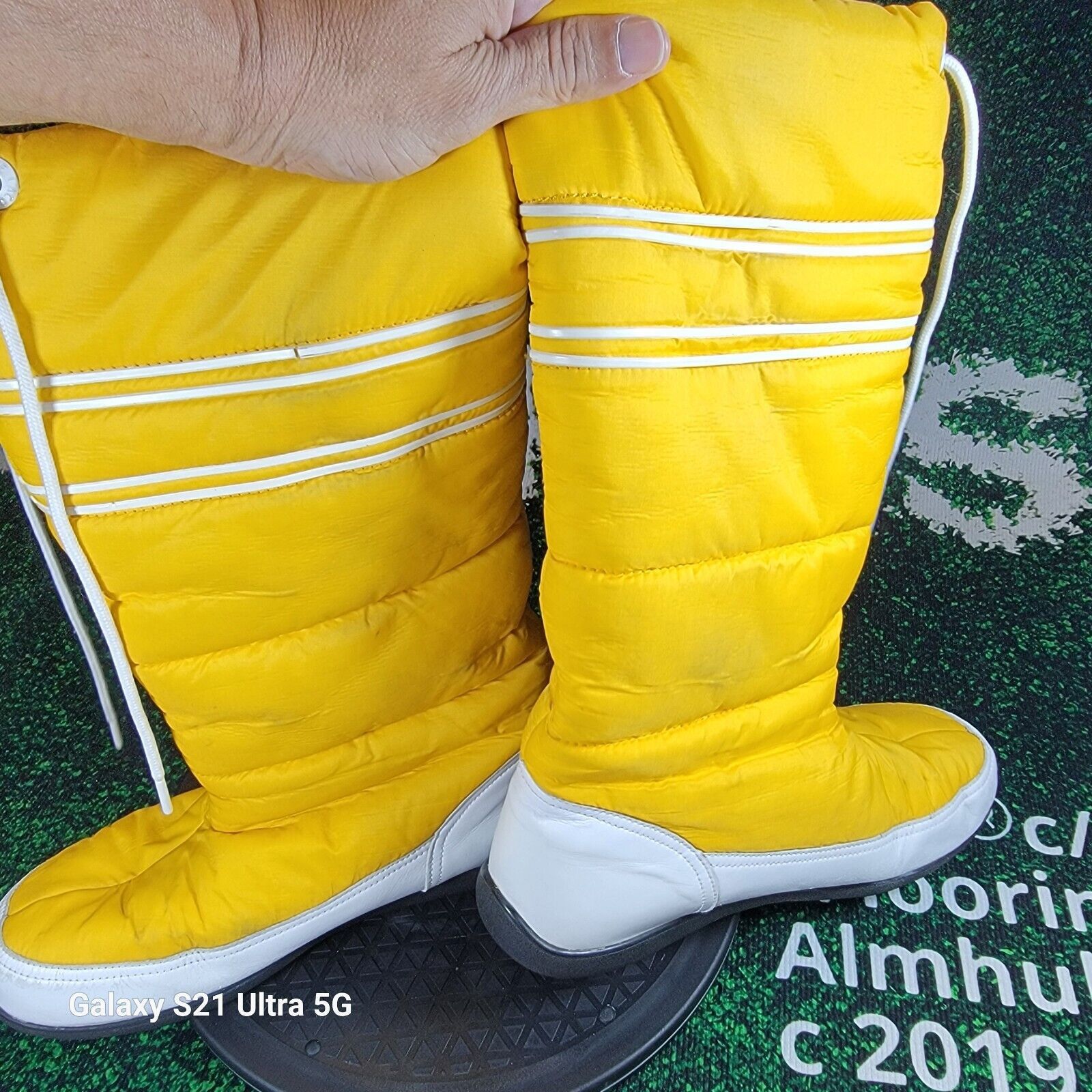 Lacoste Lacoste Snug Wm Puffer Yellow Winter Drawstring Boots Sz10 Size US 10 / IT 40 - 5 Thumbnail