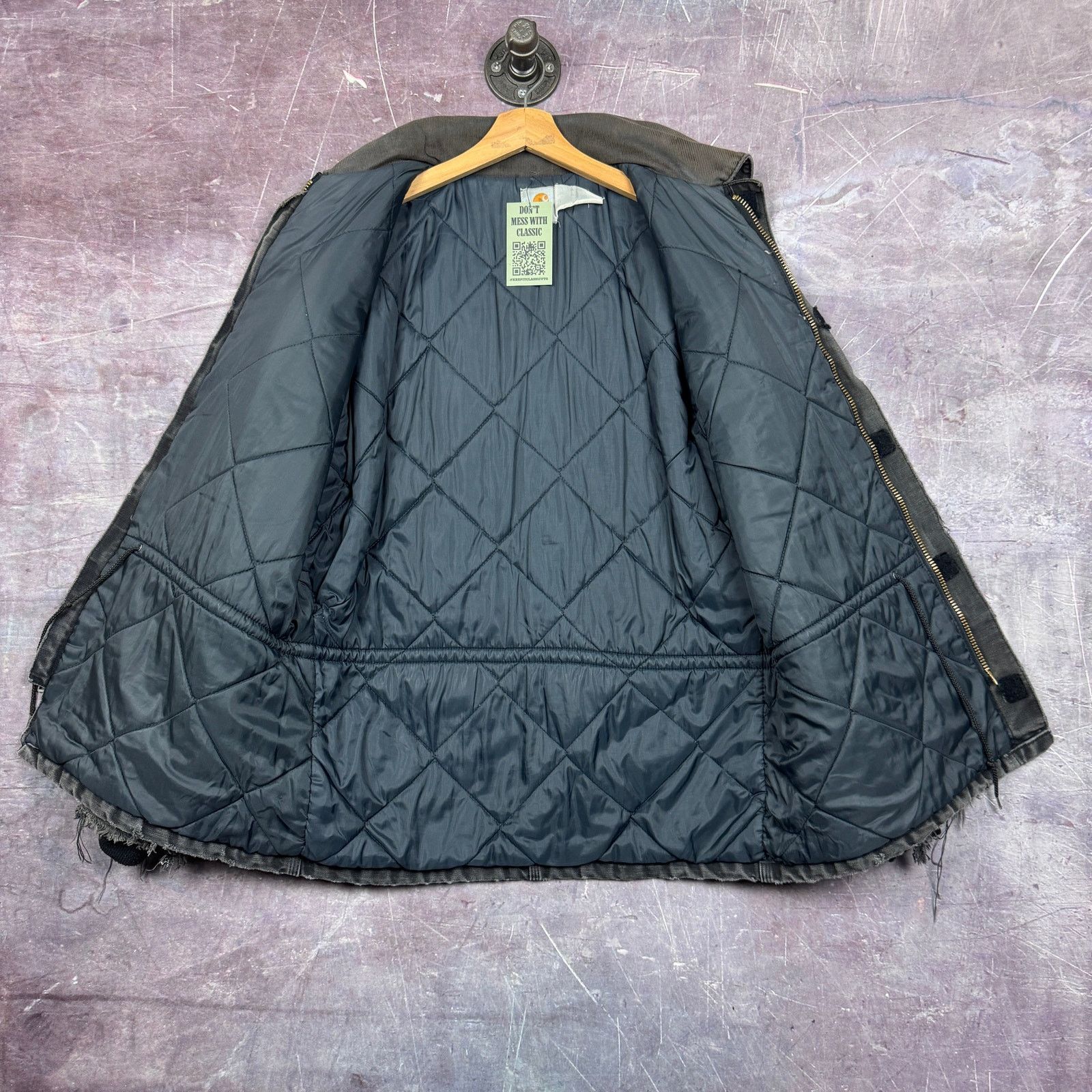Carhartt × Vintage 90s Faded Black Thrashed Carhartt Arctic Work Jacket L 2321 Size US L / EU 52-54 / 3 - 6 Thumbnail
