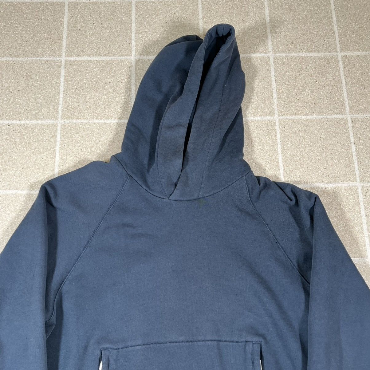 Club Monaco Club Monaco Washed Blue Pullover Hoodie Zipper Pocket Sz L Size US L / EU 52-54 / 3 - 2 Thumbnail