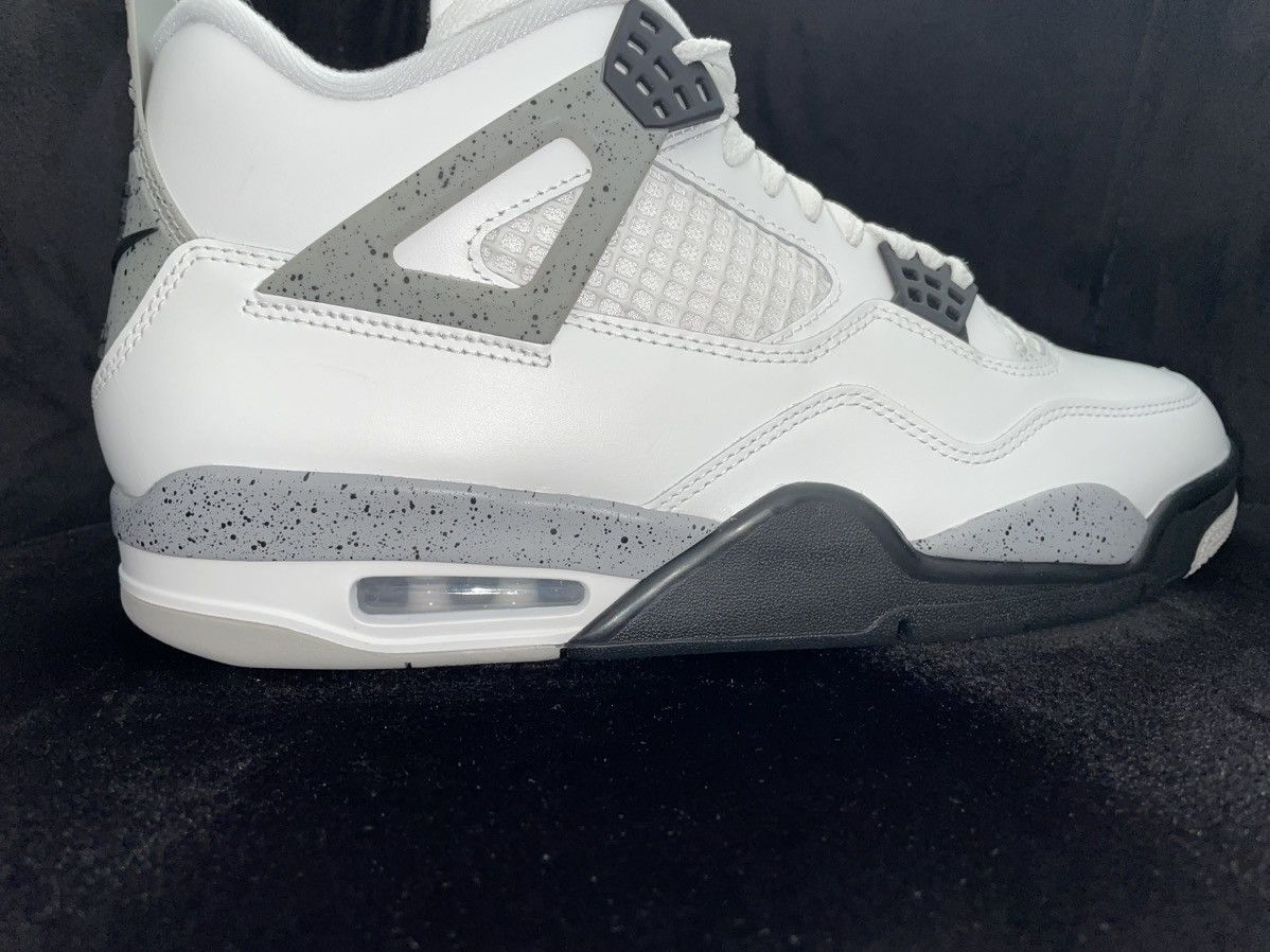 Jordan Brand Jordan 4 Retro White Cement Size US 10.5 / EU 43-44 - 2 Thumbnail