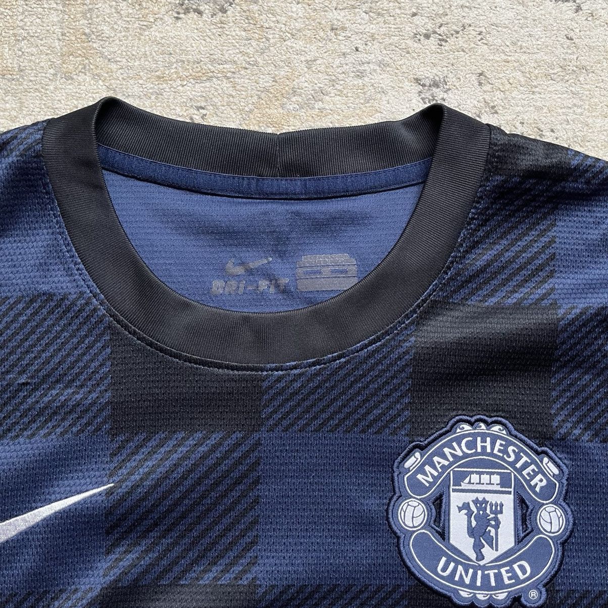 Nike Manchester United Away Jersey Size US XL / EU 56 / 4 - 5 Thumbnail