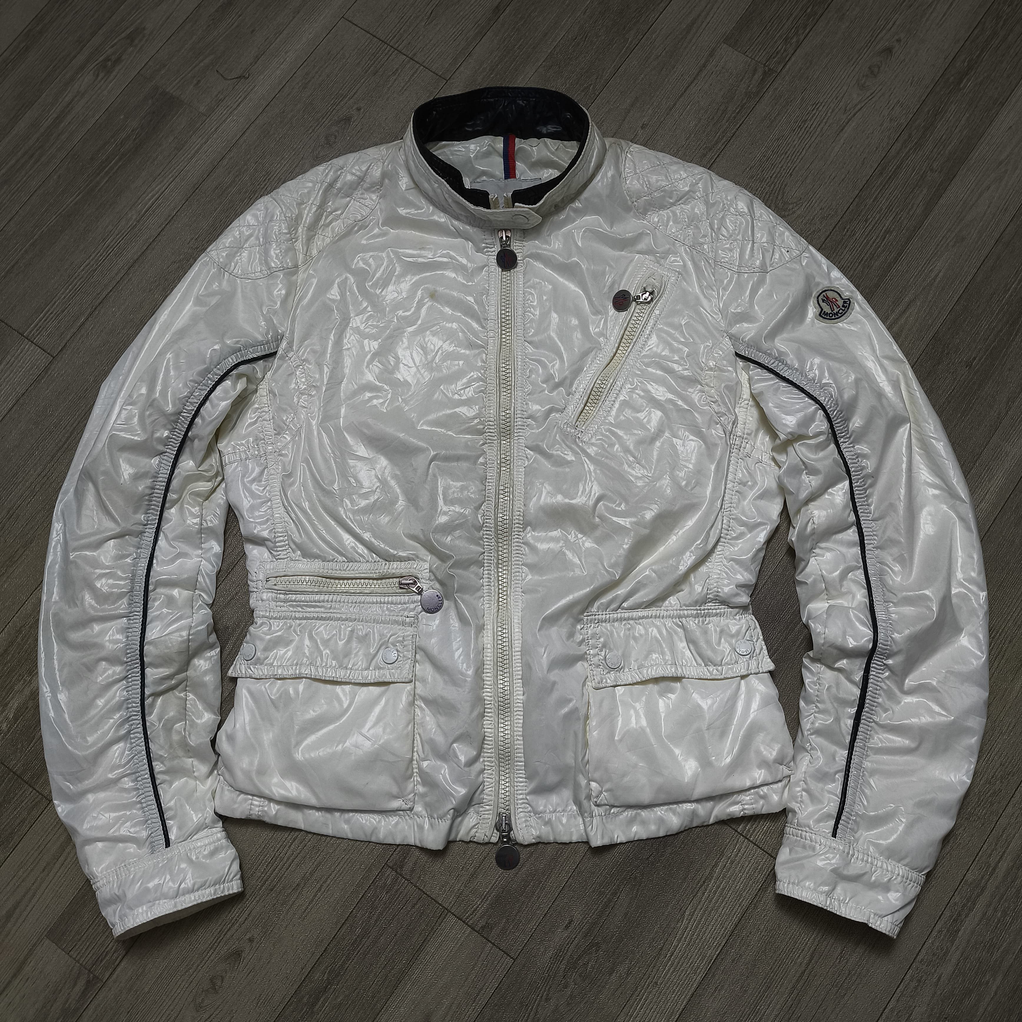 Moncler Vintage Moncler Multi pocket Bikers Jacket Size M / US 6-8 / IT 42-44 - 2 Thumbnail