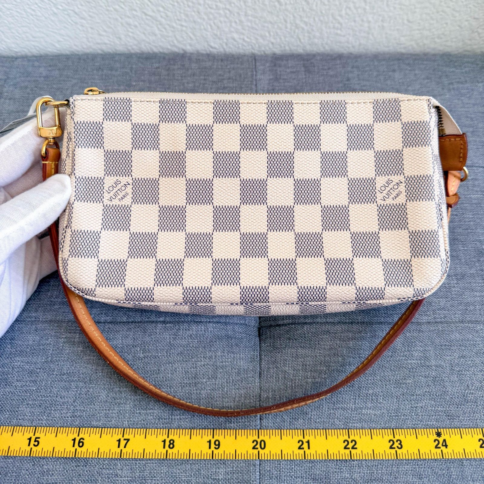 Louis Vuitton Authentic Louis Vuitton Damier Azur Pochette Accessories Bag Size ONE SIZE - 2 Thumbnail