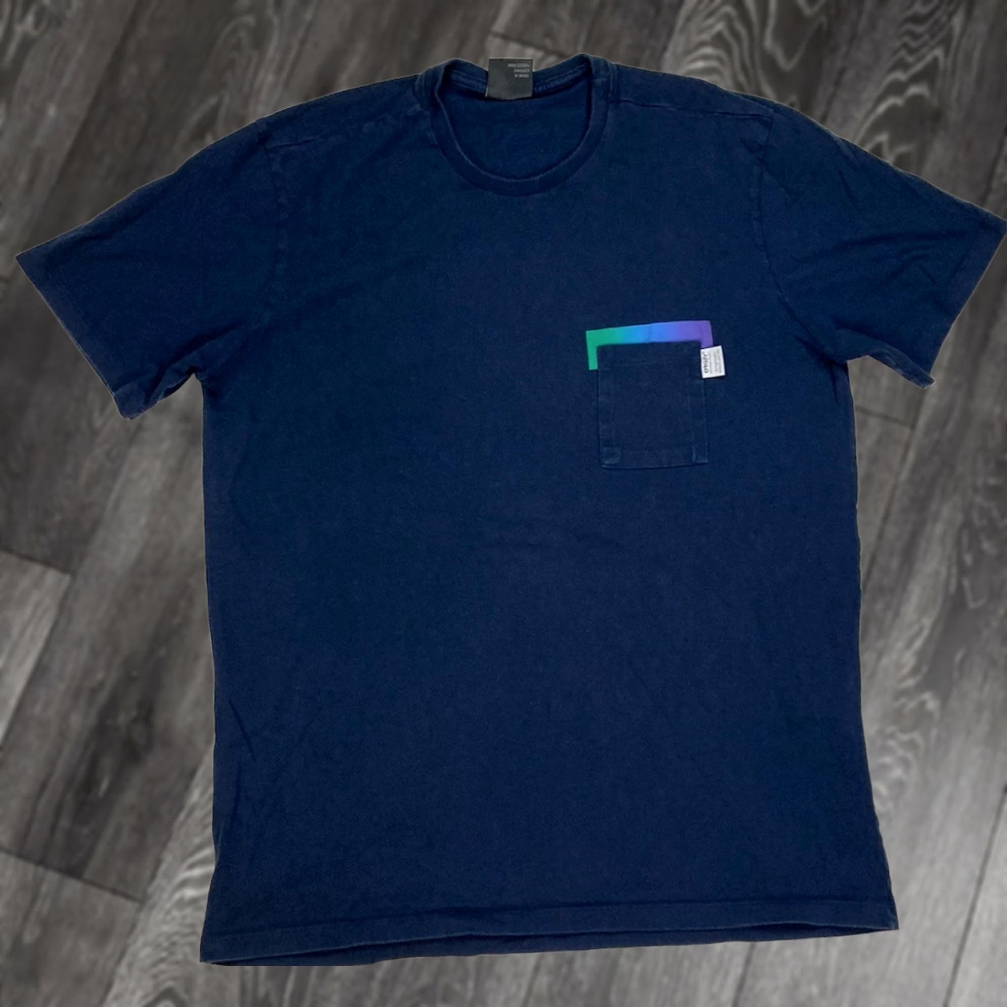 Oakley VINTAGE Oakley Pocket Graphic T-shirt Men Large Blue Short Sleeve Size US L / EU 52-54 / 3 - 1 Thumbnail