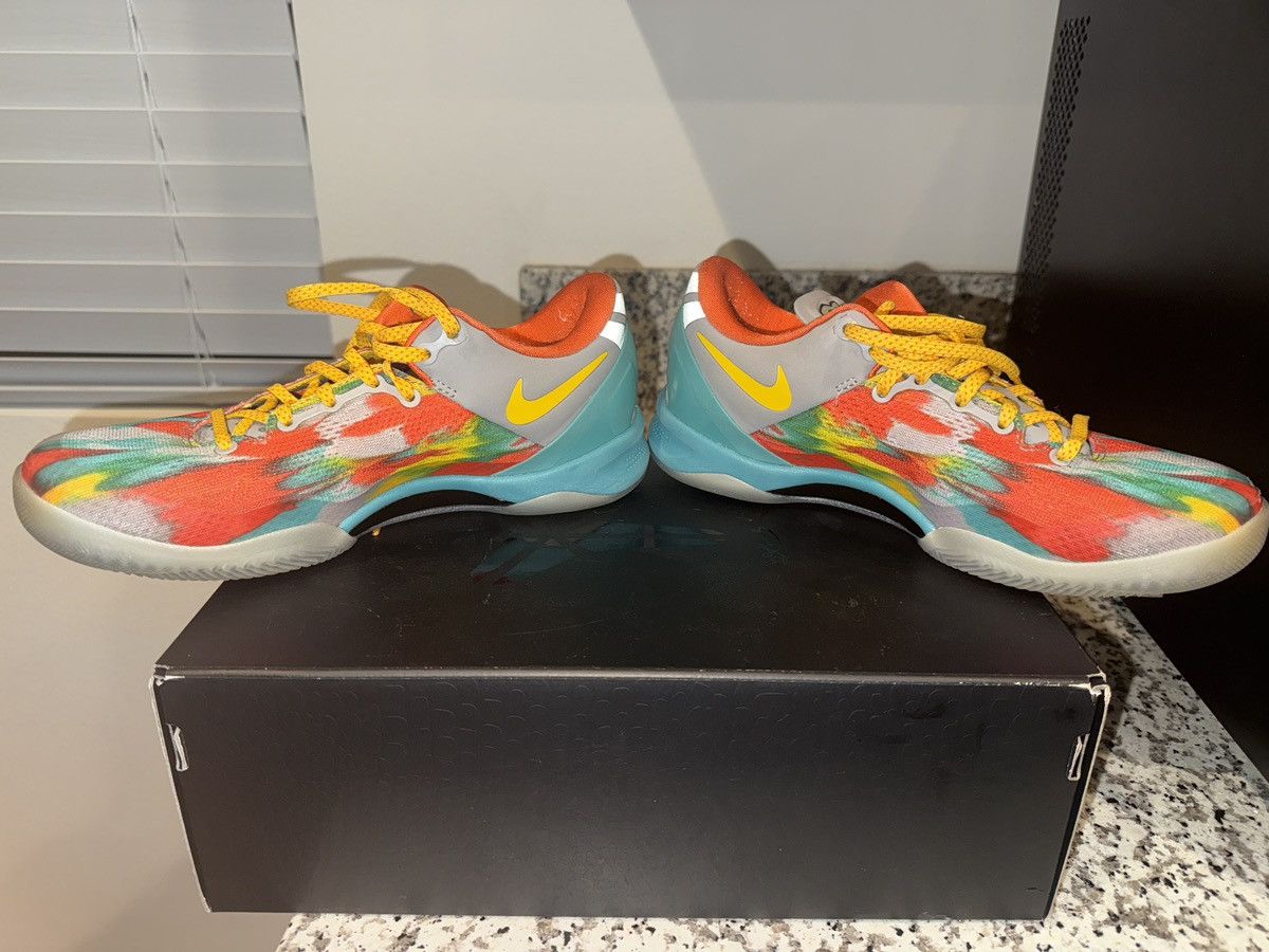 Nike Kobe venice beach Size US 6.5 / EU 39-40 - 4 Thumbnail
