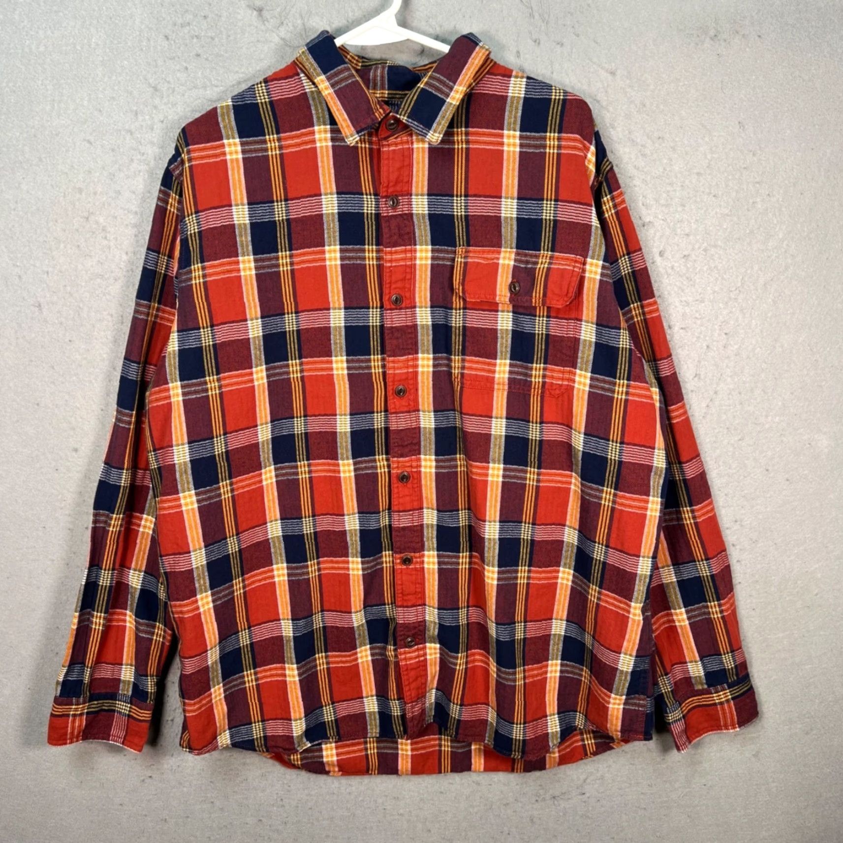 Gap Gap Shirt Mens XL Plaid Flannel Button-Down Regular Fit Red Size US XL / EU 56 / 4 - 2 Thumbnail