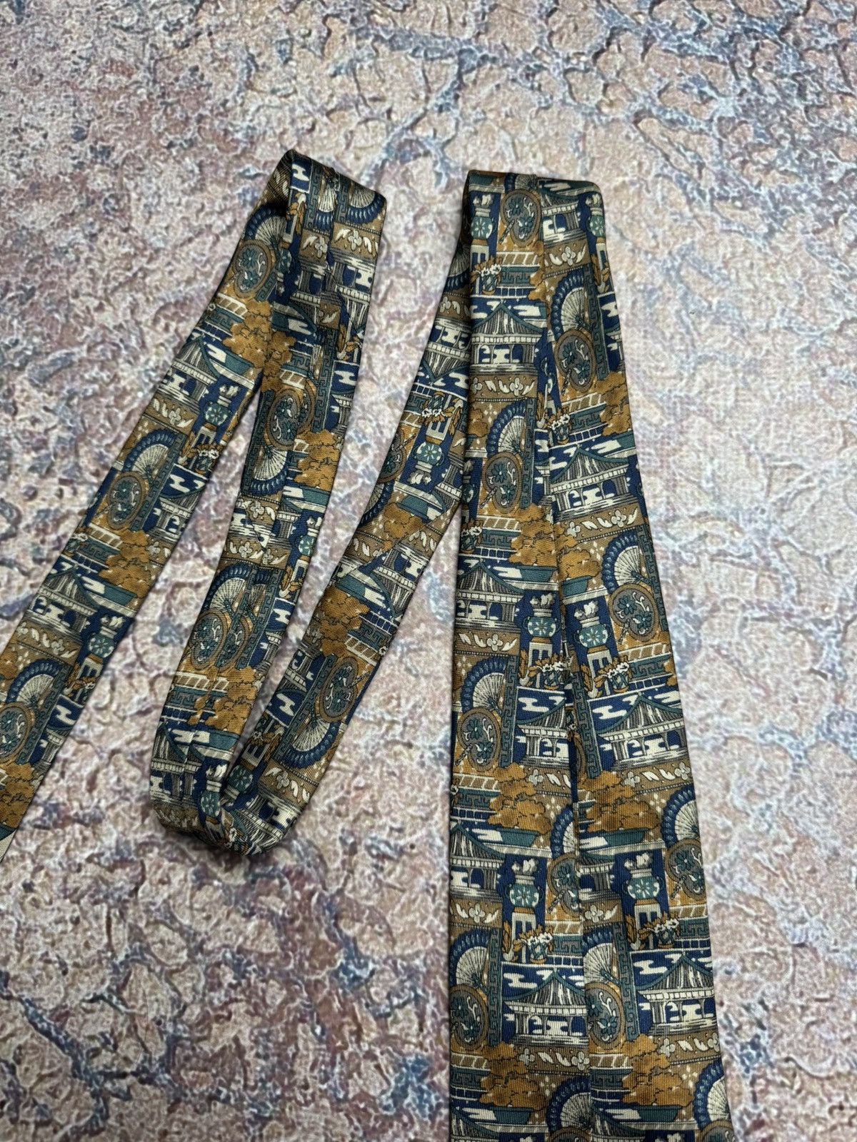 Valentino × Vintage Vintage VALENTINO tie made in Italy🇮🇹 Size ONE SIZE - 9 Thumbnail