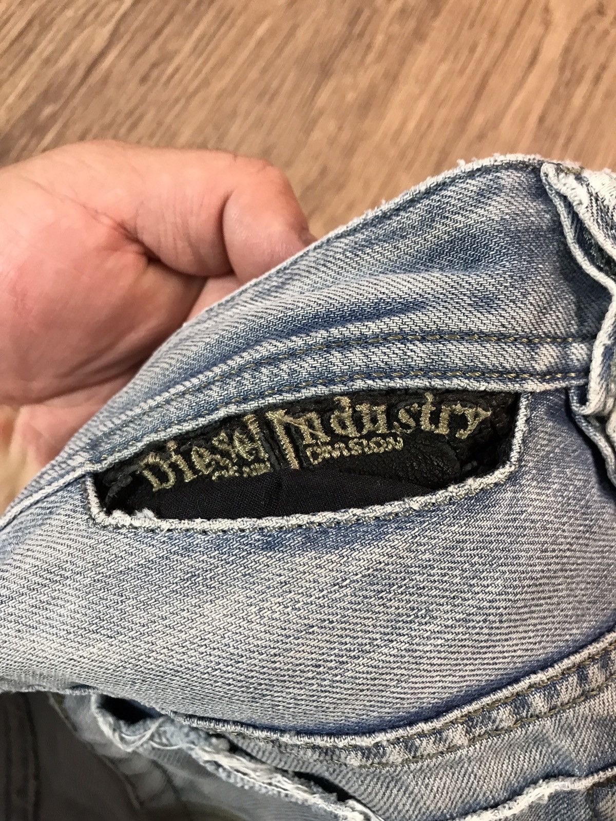 Diesel × Vintage Vintage Diesel Distressed denim pants Jeans Size US 31 - 16 Thumbnail