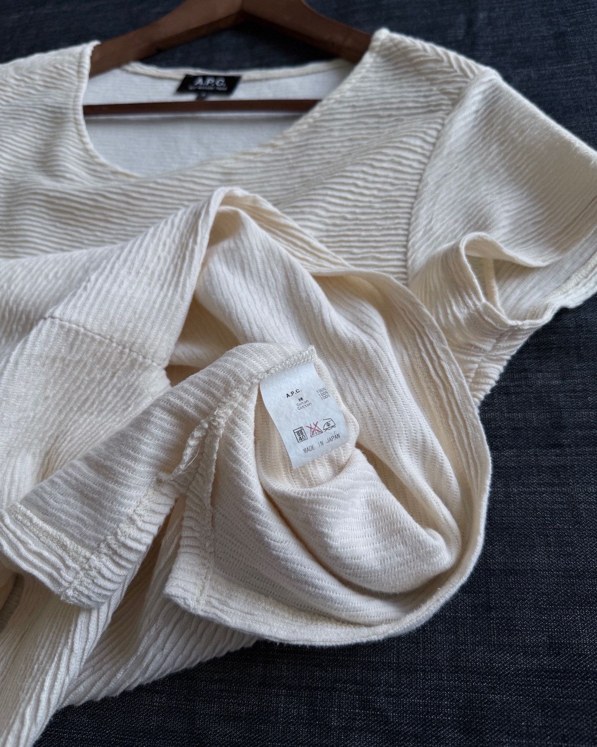 A.P.C. A.P.C T-SHIRT Size S / US 4 / IT 40 - 8 Thumbnail