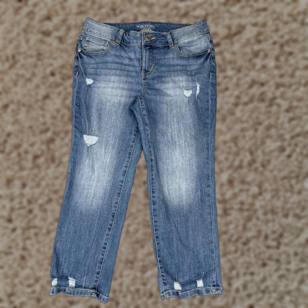 Vintage Maurices Jeans Womens 8 Blue Distressed Crop Straight Leg Mid Rise Denim Size 30" / US 8 / IT 44 - 1 Thumbnail