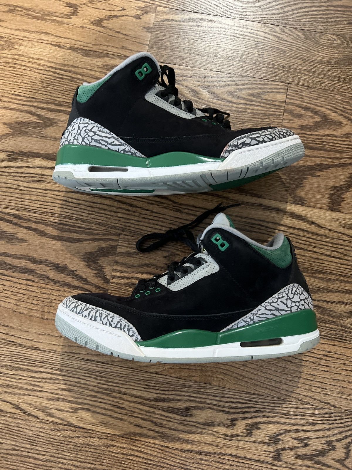 image of Size 10 Jordan 3 “Pine Green” Shoes in Black, Men's