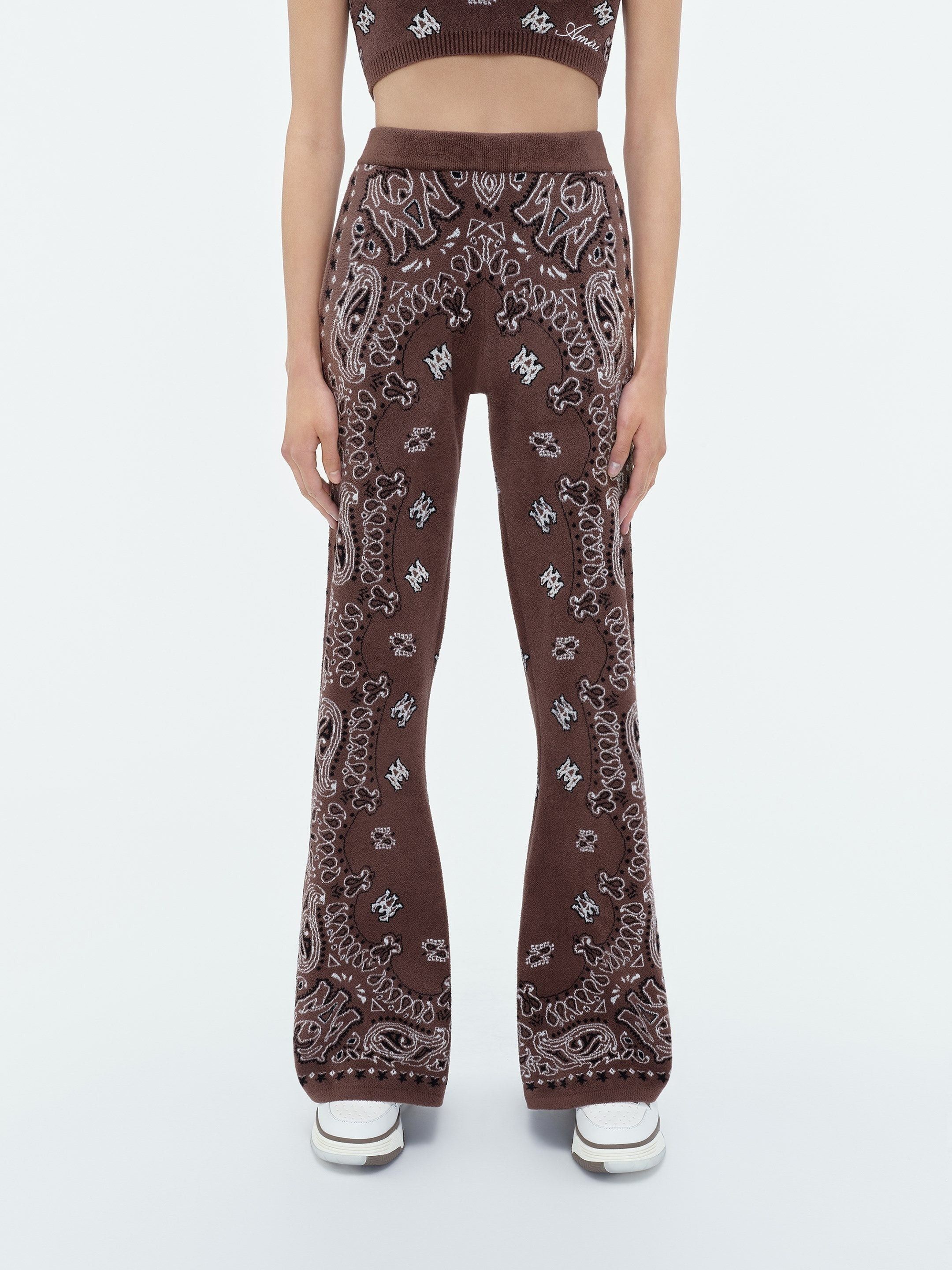 Amiri oc11z0325 Bandana Flared Sweatpant in Brown/White Size 25" / US 0 / IT 36 - 2 Thumbnail
