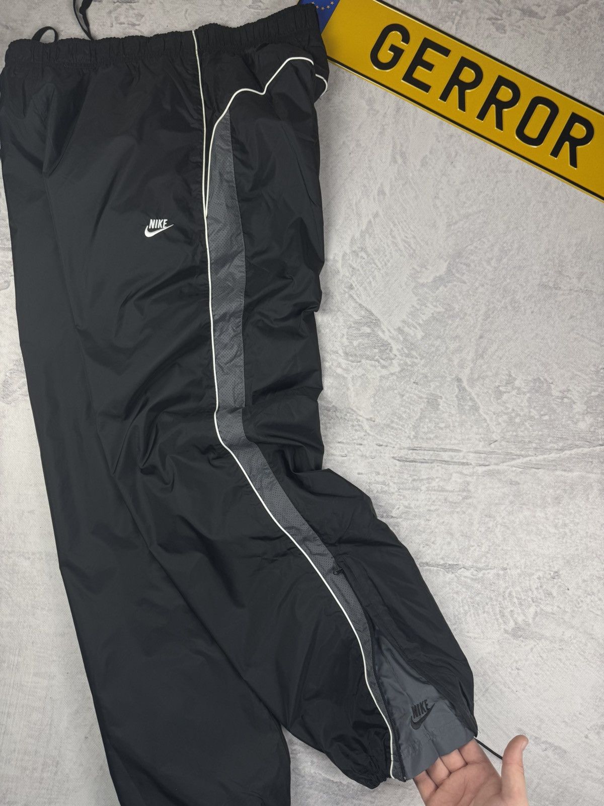 Nike × Vintage NIKE VINTAGE BASIC LOGO OVERSIZE BAGGY PANTS Size US 34 / EU 50 - 2 Thumbnail