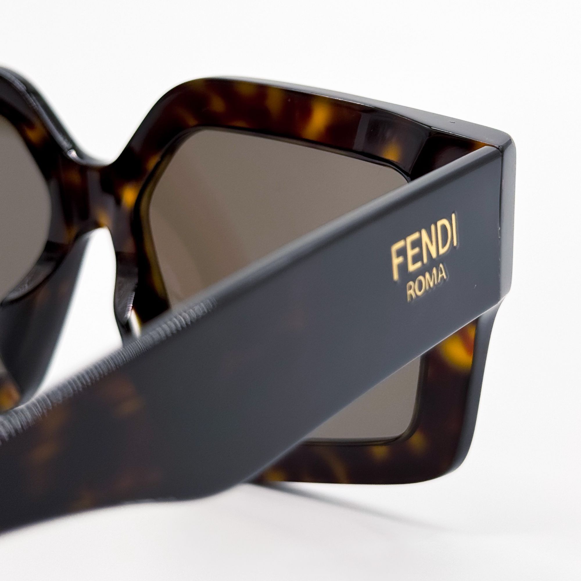 Fendi NEW FE40162F 52E GEOMETRIC WOMEN SUNGLASSES FENDI Size ONE SIZE - 7 Thumbnail