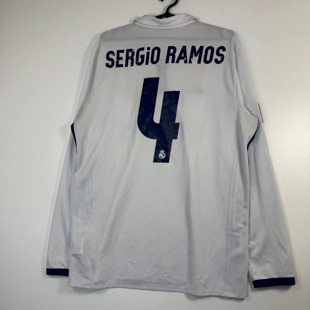 Adidas Adidas Real Madrid Sergio Ramos #4 2016 Shirt Long Sleeve L Size US L / EU 52-54 / 3 - 12 Thumbnail