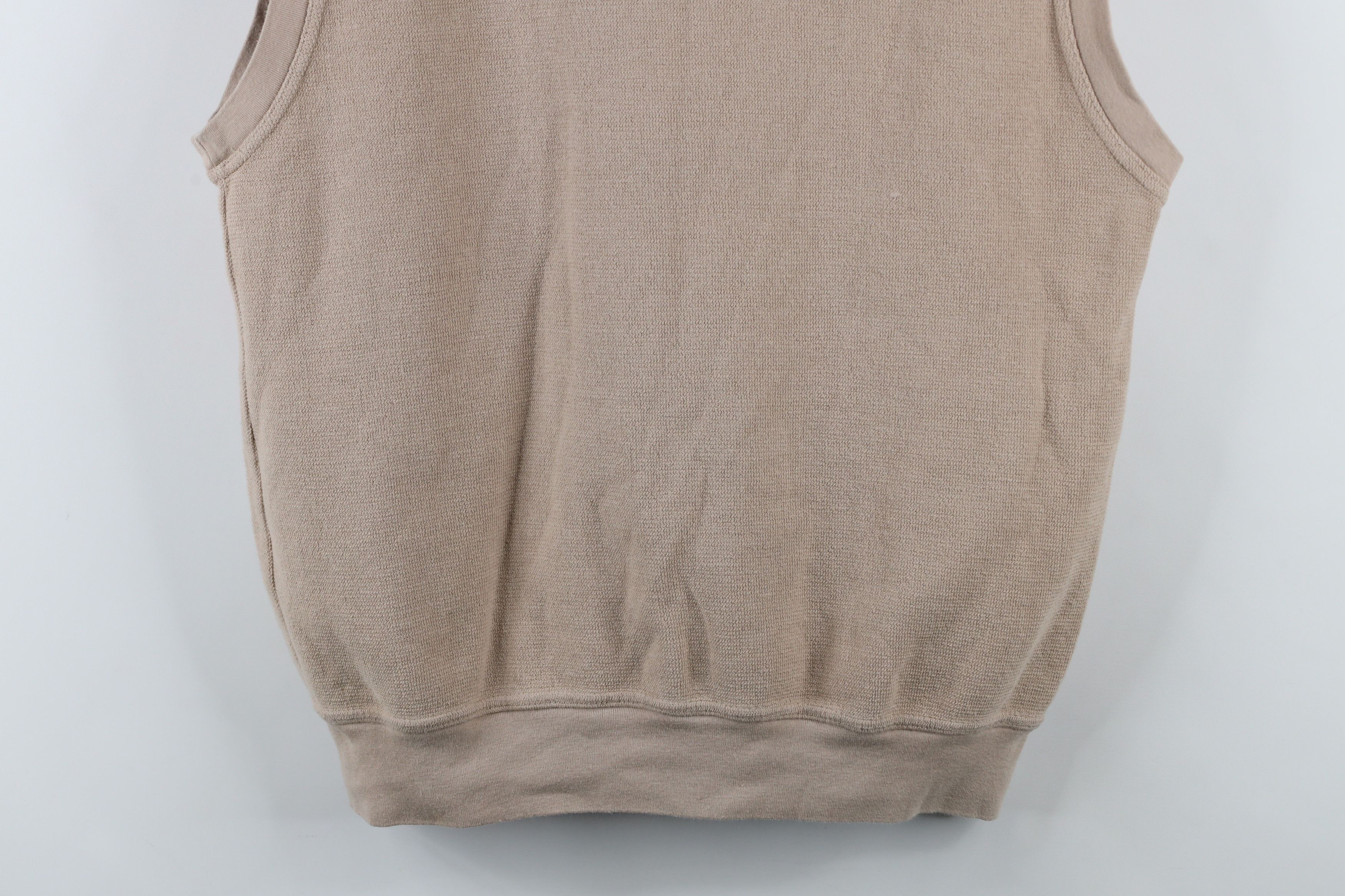 Vintage Vintage 90s Streetwear Textured V-Neck Sweater Vest Beige Size US L / EU 52-54 / 3 - 3 Thumbnail
