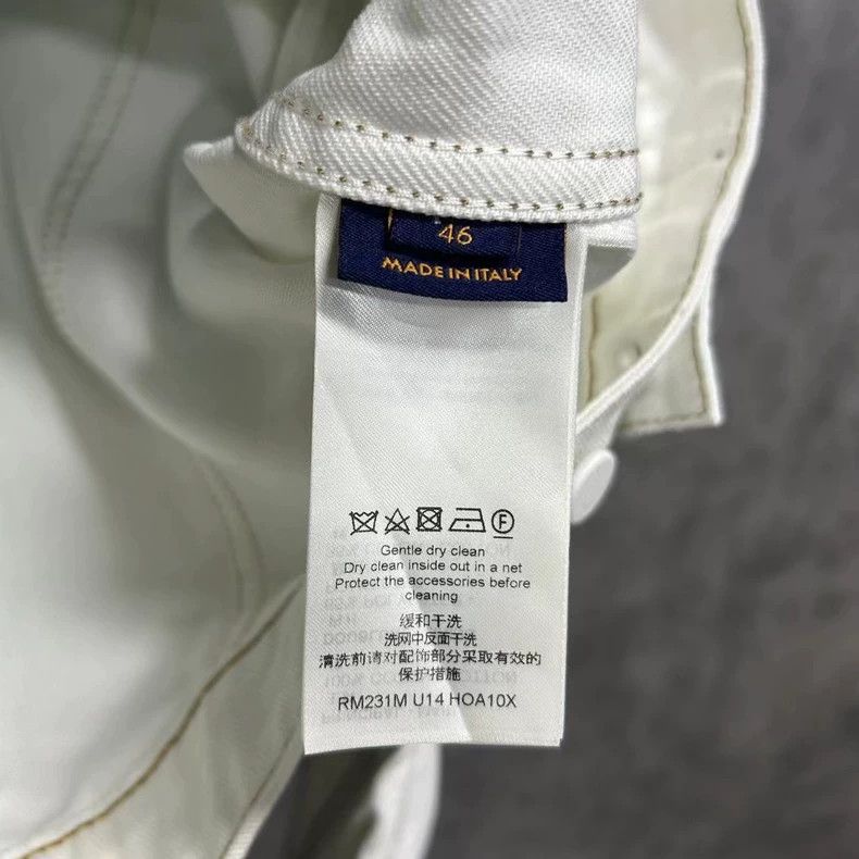 Louis Vuitton Louis Vuitton White and green gradient print logo denim ja Size US S / EU 44-46 / 1 - 6 Thumbnail