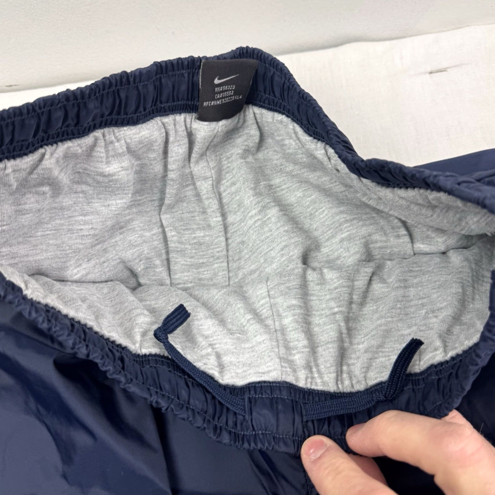 Nike VINTAGE Nike Track Pants Mens L Blue Nylon Drawstring 32in Inseam Hipster Y2K Silver Tag Sports Logo Baggy Size US 33 - 6 Thumbnail