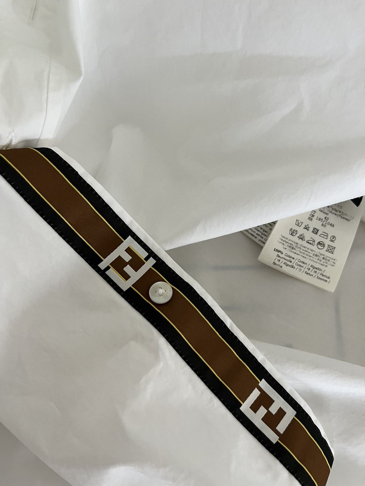 Fendi FENDI white boxy short sleeve shirt Size US L / EU 52-54 / 3 - 14 Thumbnail
