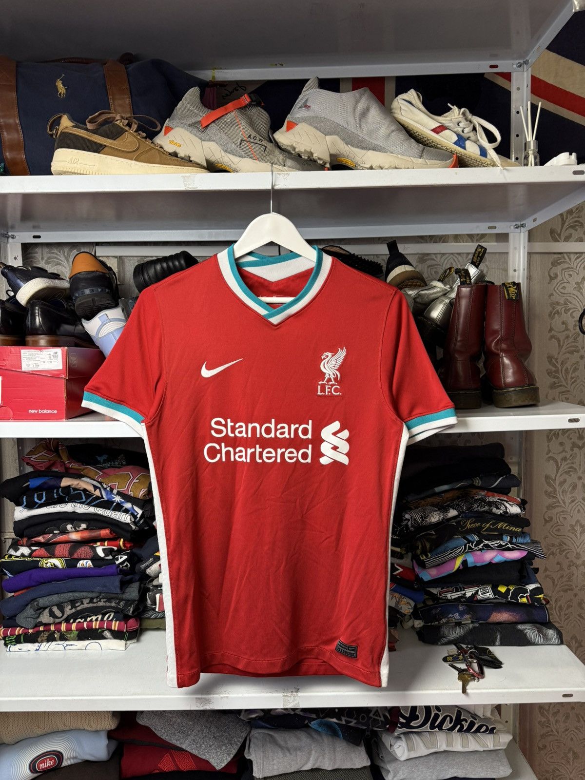 Nike Vintage Liverpool Soccer Jersey Sportwear Nike tee Size US S / EU 44-46 / 1 - 1 Thumbnail