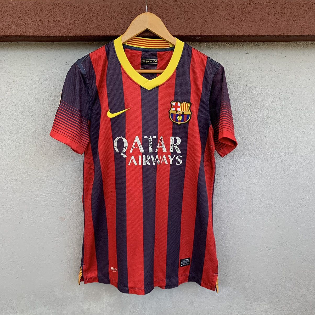 Nike 2013 2014 Barcelona Jersey tee Size US L / EU 52-54 / 3 - 1 Thumbnail