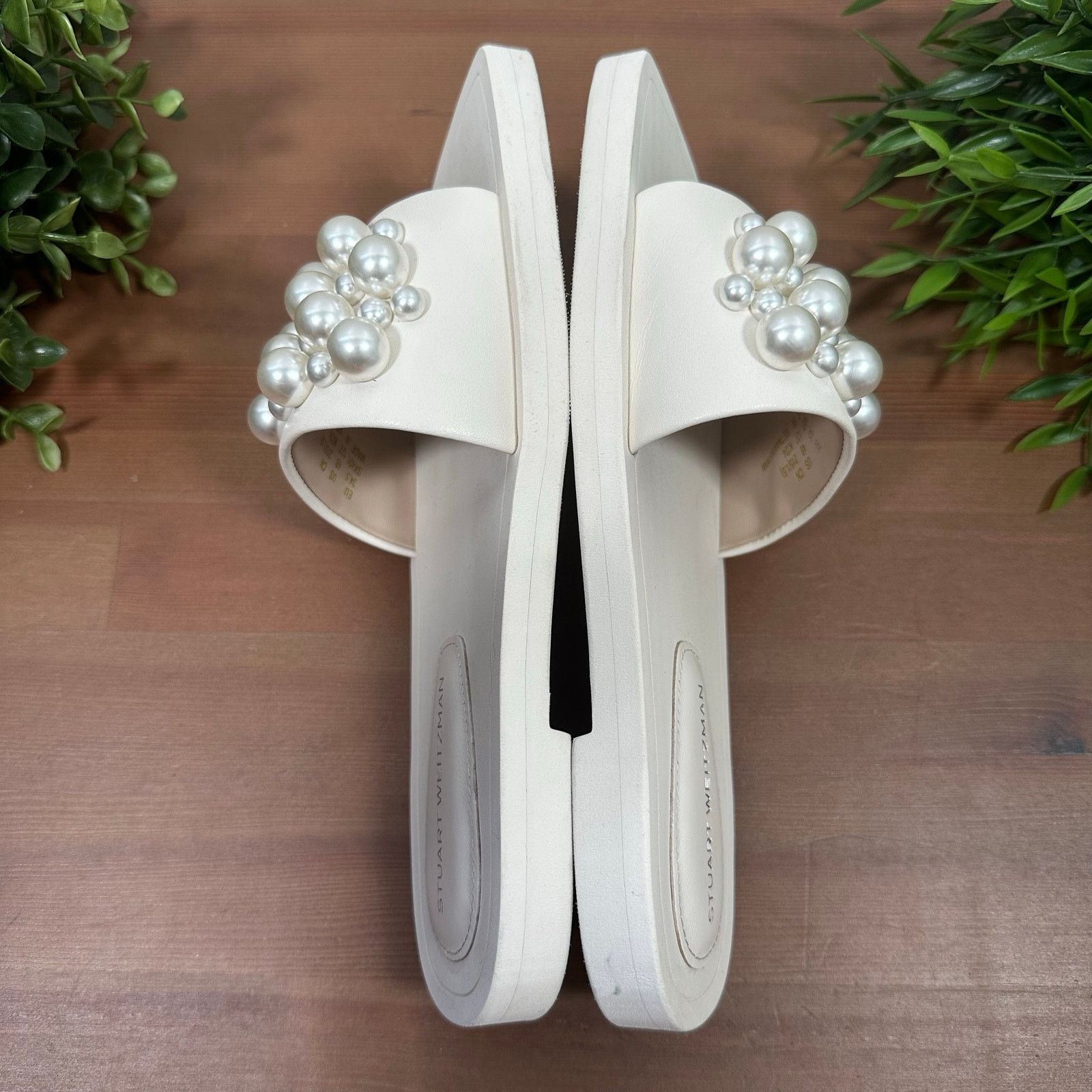 Stuart Weitzman Stuart Weitzman Pearl Embellishment Slide Sandals Size 4 Size US 4 / IT 34 - 5 Thumbnail