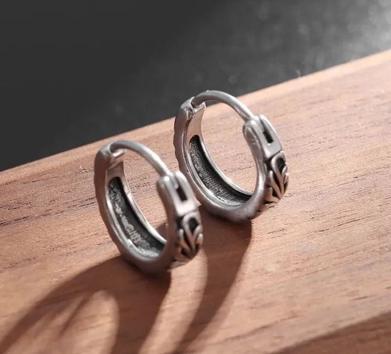 Designer × Jewelry Retro Hypoallergenic Hoop Earring (1pairs） Size ONE SIZE - 5 Thumbnail