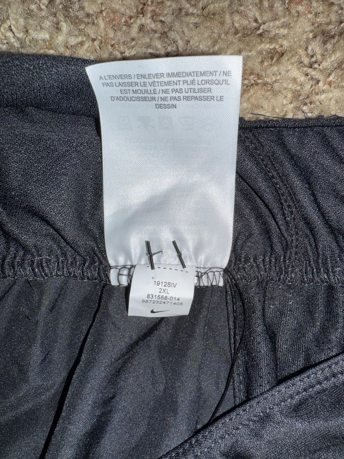 Nike Nike Women's Tempo Running Shorts Size 42" / US 20 - 10 Thumbnail