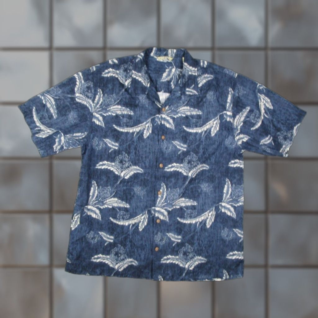 Tommy Bahama Tommy Bahama Men's Short Sleeve Hawaiian Shirt Large Blue Floral Silk Wool Blend Casual Festival Beach Tiki Size US L / EU 52-54 / 3 - 1 Thumbnail
