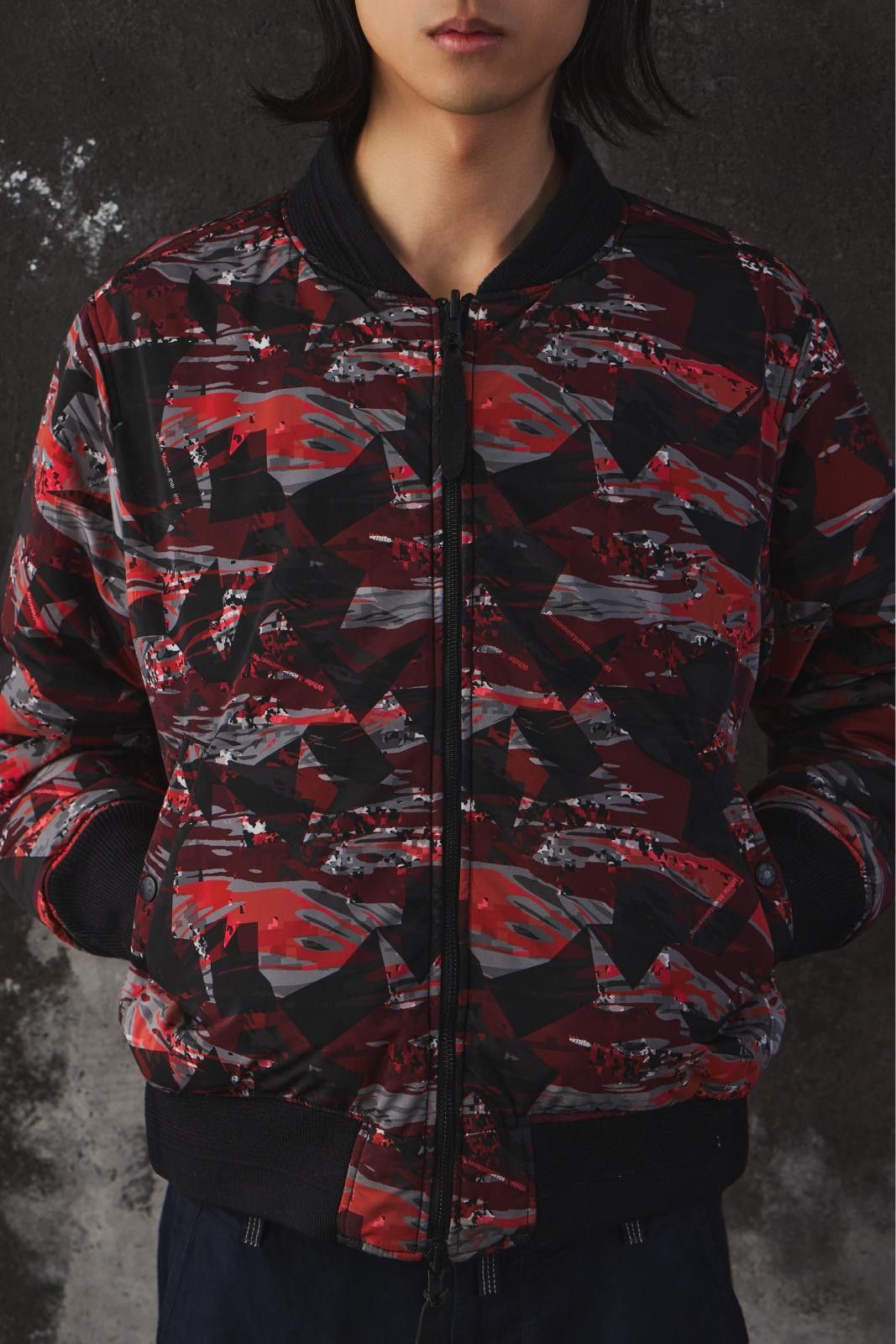 White Mountaineering white Mountaineering × FIELD CAMO PRINTED REVERSIBLE MA-1 Size US S / EU 44-46 / 1 - 1 Thumbnail