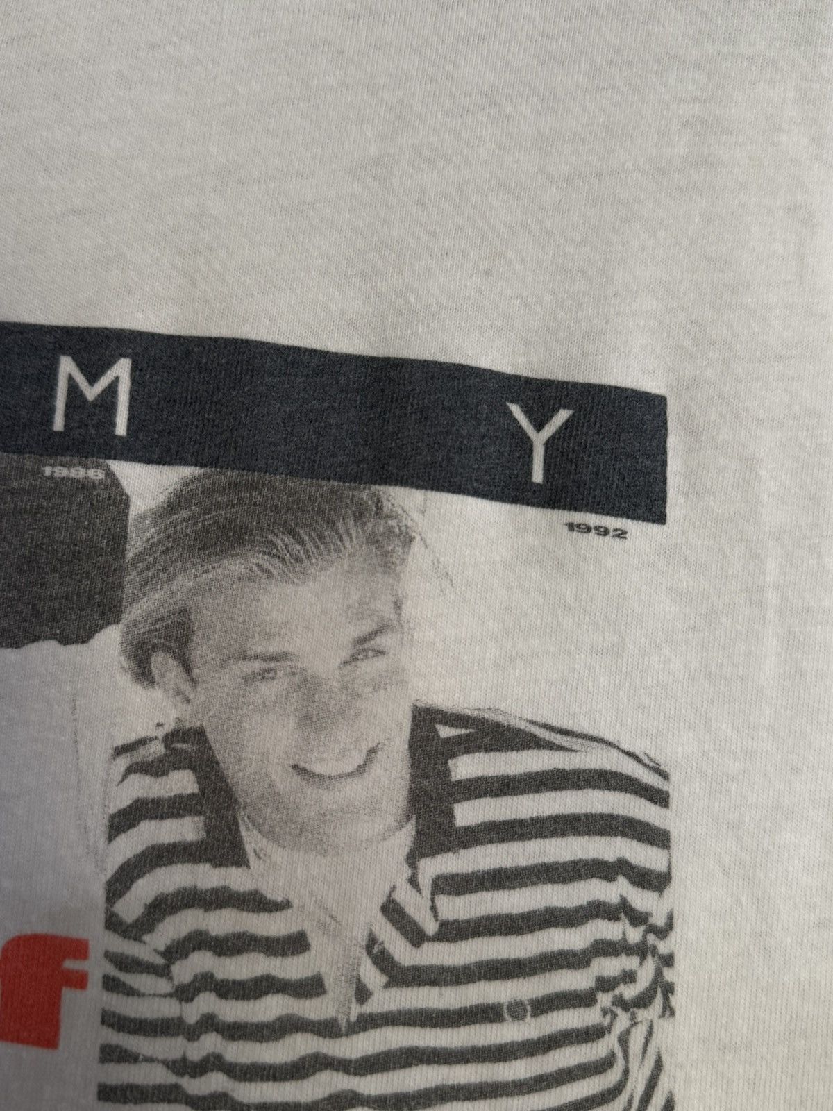 Tommy Hilfiger Rare Vintage 90s Tommy Hilfiger Photographer Collection Tee Size US XL / EU 56 / 4 - 6 Thumbnail